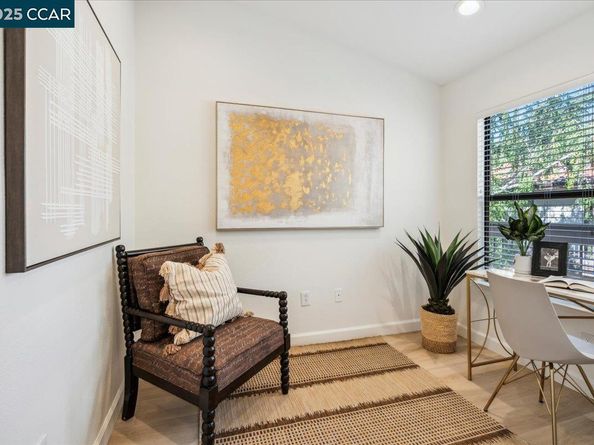 1733 S Villa Way, Walnut Creek CA 94595