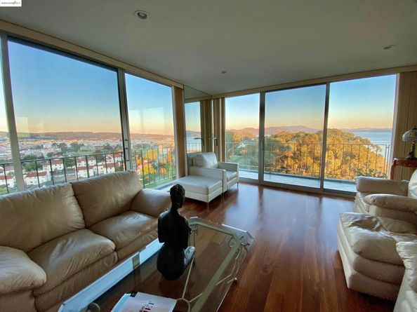 1050 North Point St 1101, San Francisco CA 94109