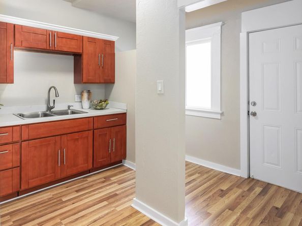 420 5Th St, Richmond CA 94801