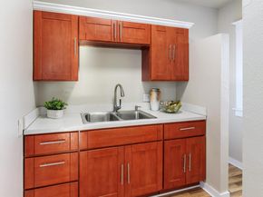 420 5Th St, Richmond CA 94801