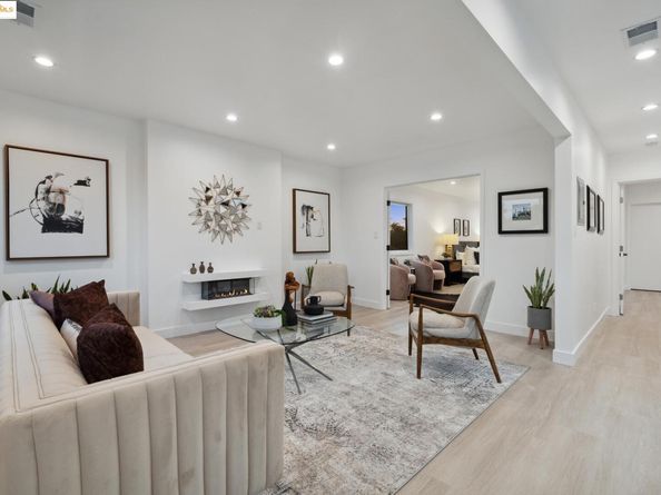 1207 Cedar St, Berkeley CA 94702