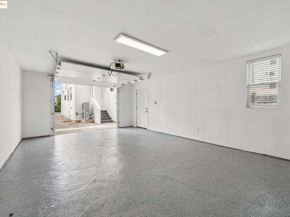 1207 Cedar St, Berkeley CA 94702