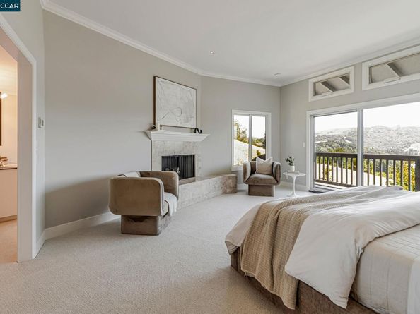 1960 Joseph Dr, Moraga CA 94556