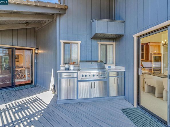 1960 Joseph Dr, Moraga CA 94556