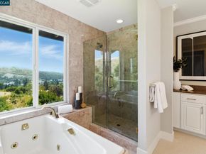 1960 Joseph Dr, Moraga CA 94556