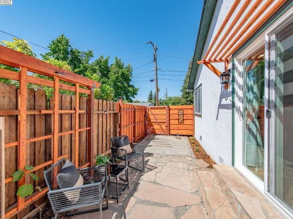 5508 Connecticut Dr, Concord CA 94521