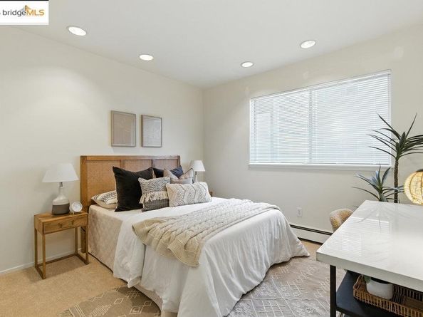 2601 College Ave 203, Berkeley CA 94704