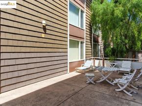 2601 College Ave 203, Berkeley CA 94704