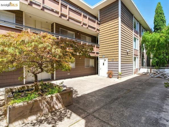 2601 College Ave 203, Berkeley CA 94704