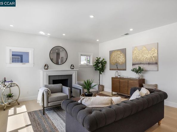 2155 Rosedale Ave, Oakland CA 94601