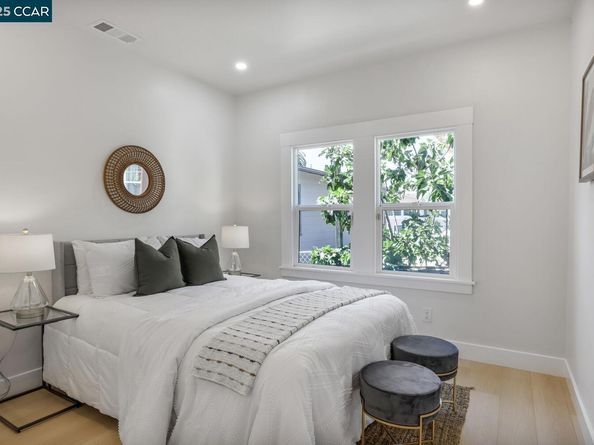 2155 Rosedale Ave, Oakland CA 94601