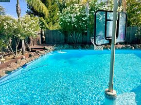 1736 Silverwood Dr, Martinez CA 94553