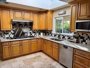 1736 Silverwood Dr, Martinez CA 94553
