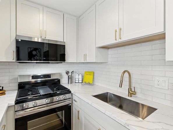 100 Byrne St, Daly City CA 94014
