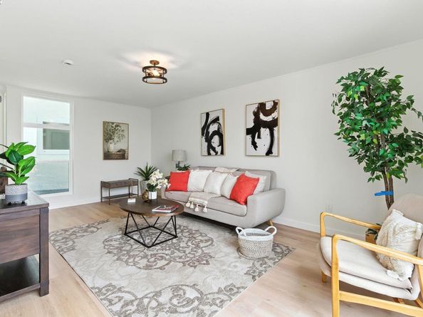 100 Byrne St, Daly City CA 94014