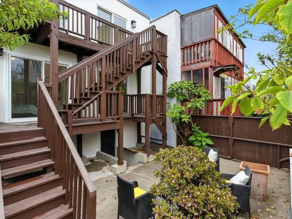100 Byrne St, Daly City CA 94014