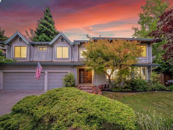 22 Cobblestone Ct