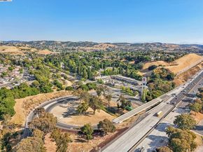 1006 Chelsea, Hercules CA 94547