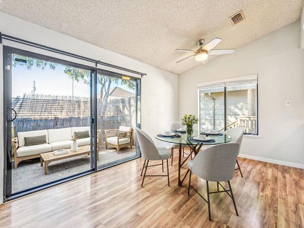 1006 Chelsea, Hercules CA 94547