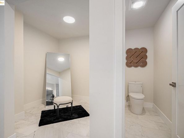 218 The Knoll, Orinda CA 94563