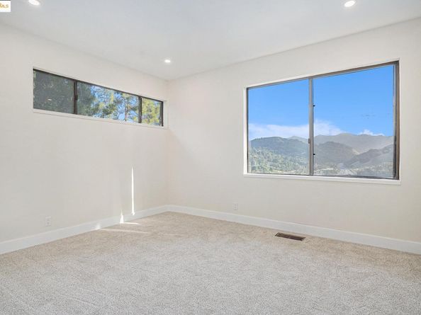 218 The Knoll, Orinda CA 94563