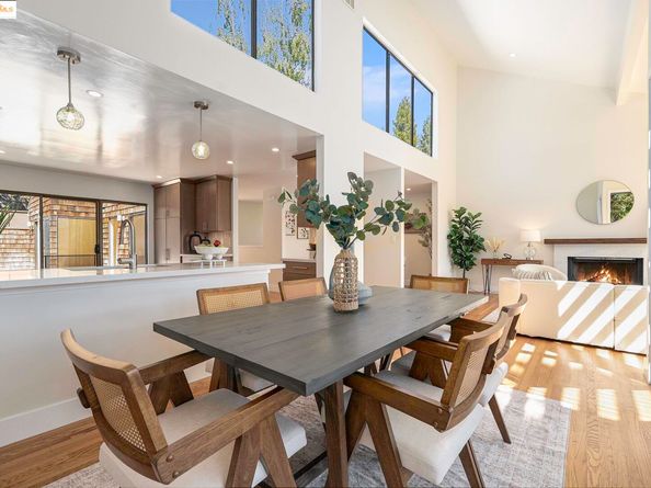 218 The Knoll, Orinda CA 94563