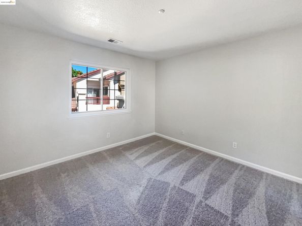 5740 Belleza Dr, Pleasanton CA 94588