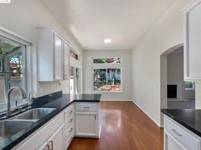 5740 Belleza Dr, Pleasanton CA 94588