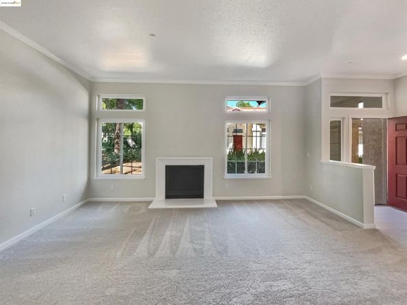 5740 Belleza Dr, Pleasanton CA 94588