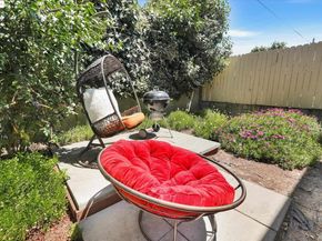 6610-6612 Bancroft Avenue, Oakland CA 94605