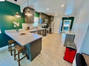 326 MacArthur Blvd, San Leandro CA 94577