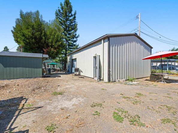 19828 Forest Ave, Castro Valley CA 94546
