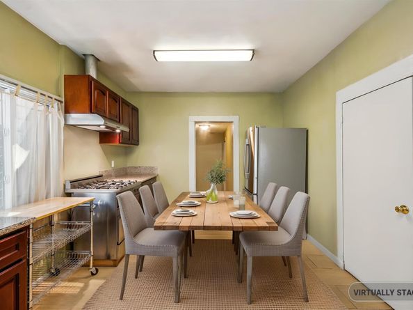 1820 International Blvd, Oakland CA 94606