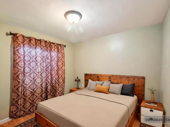 1820 International Blvd, Oakland CA 94606