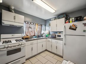 1820 International Blvd, Oakland CA 94606