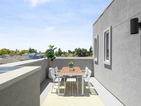 2007 Stanford Street, Alameda CA 94501