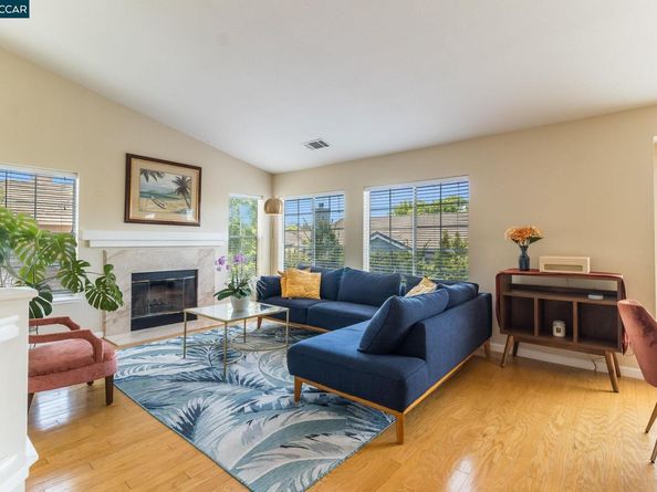 289 Crestview Ave, Martinez CA 94553