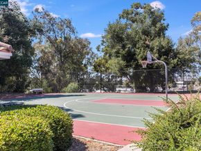 289 Crestview Ave, Martinez CA 94553