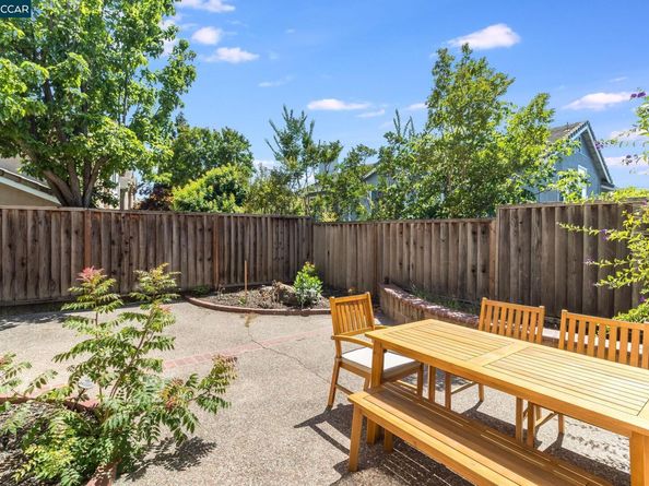 289 Crestview Ave, Martinez CA 94553