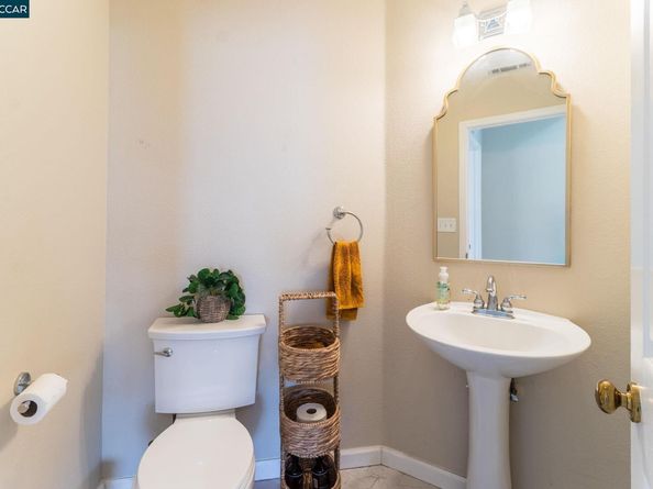 289 Crestview Ave, Martinez CA 94553