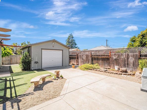15049 Kesterson St, San Leandro CA 94579