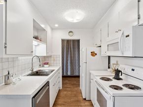 2 Panoramic Way 105, Berkeley CA 94704
