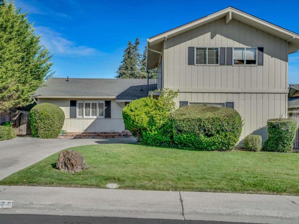 4404 Meadowbrook Dr, Richmond CA 94803