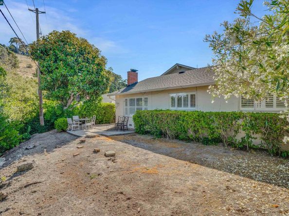 4404 Meadowbrook Dr, Richmond CA 94803