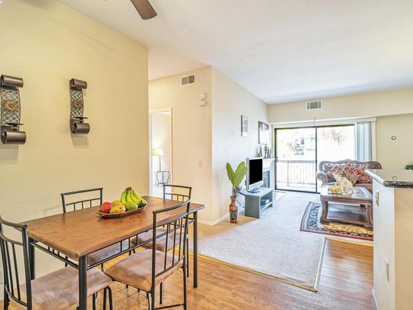 3507 Buttonwood Ter 203, Fremont CA 94536