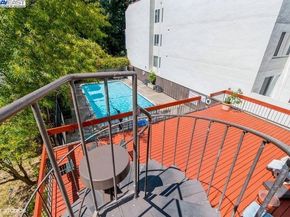 2005 Pleasant Valley Ave 316, Oakland CA 94611