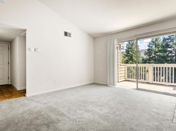 115 Reflections Dr 26, San Ramon CA 94583