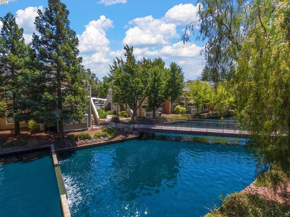 115 Reflections Dr 26, San Ramon CA 94583
