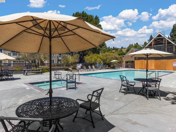 115 Reflections Dr 26, San Ramon CA 94583