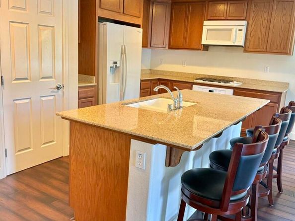 23654 Saklan Rd, Hayward CA 94545